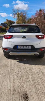 Kia Stonic 1.2 benzin 2019 god. Benzin 11250 € 3
