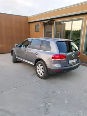 Volkswagen Touareg R