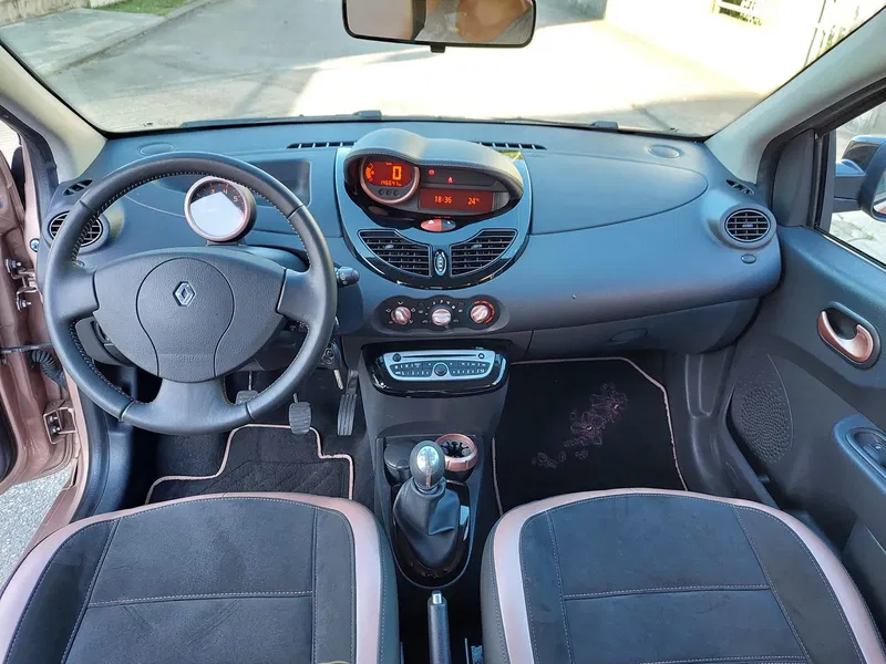 Dépliant Renault Twingo Miss Sixty Série Limitée 2010-2011 - N°R.145 - Rare