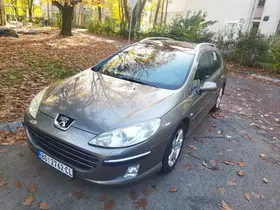 Peugeot 407