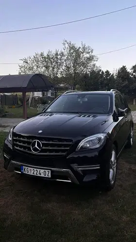 Mercedes-Benz ML 350