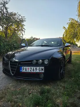 Alfa Romeo 159