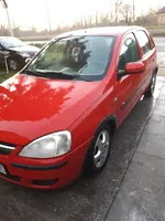 Opel Corsa C 1 2004 god. Benzin 1550 € 3