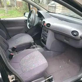 Mercedes-Benz A 170