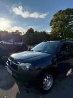 Dacia Duster 2010 god. Benzin 5500 € 2