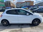 Peugeot 208 1.2 2014 god. Benzin 4900 € 3