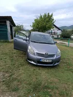 Toyota Verso 2.0 D-4D 2012 god. Dizel 6470 € 3