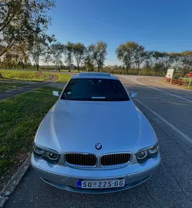 BMW 730