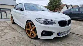 BMW 220