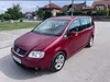 Volkswagen Touran 2.480 € Dizel, 2004 god. Prodajem Auto