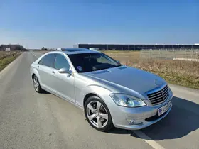 Mercedes-Benz S 320