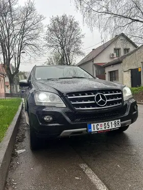 Mercedes-Benz ML 350