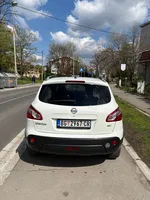 Nissan Qashqai 2.0 dCI 2010 god. Dizel 7000 € 3