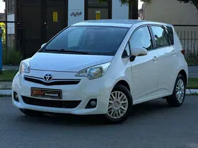 Toyota Verso-S