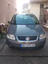 Volkswagen Touran 2.0 eko fuel 3.000 € Benzin + Metan (CNG), 2006 god. Prodajem Auto