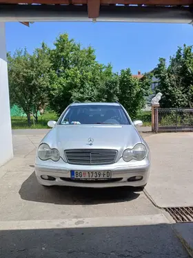 Mercedes-Benz C 180