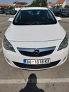 Opel Astra J 1.7 CDTI 5.250 € Dizel, 2012 god. Prodajem Auto