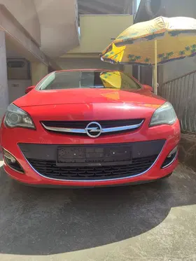 Opel Astra J